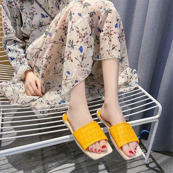 lapolaka 2021 slides flat heel summer comfy concise brown white black green woman shoes fashion slippers
lapolaka 2021 slides flat heel summer comfy concise brown white black green woman shoes fashion slippers