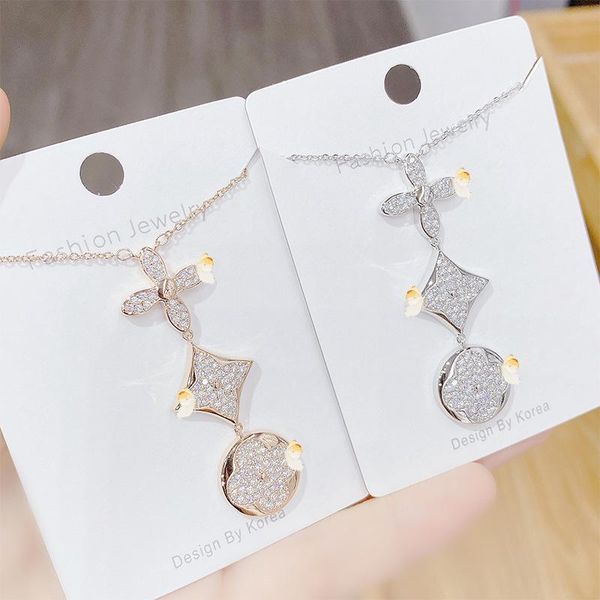 chains style clover clavicle necklace all-match high-end ins trendy women's micro-inlaid full diamond jewelry, Silver
chains style clover clavicle necklace all-match high-end ins trendy women's micro-inlaid full diamond jewelry, Silver