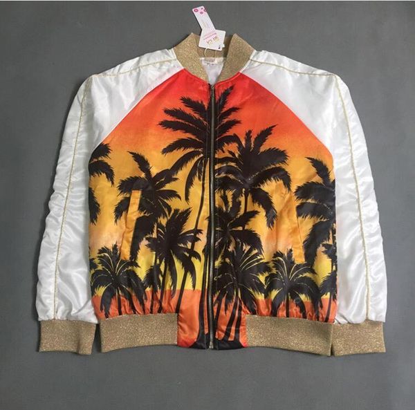 men's jackets 19ss men rib sleeve v collar coconut fashion couple baseball coats & abstract digital coat #c96, Black;brown
men's jackets 19ss men rib sleeve v collar coconut fashion couple baseball coats & abstract digital coat #c96, Black;brown