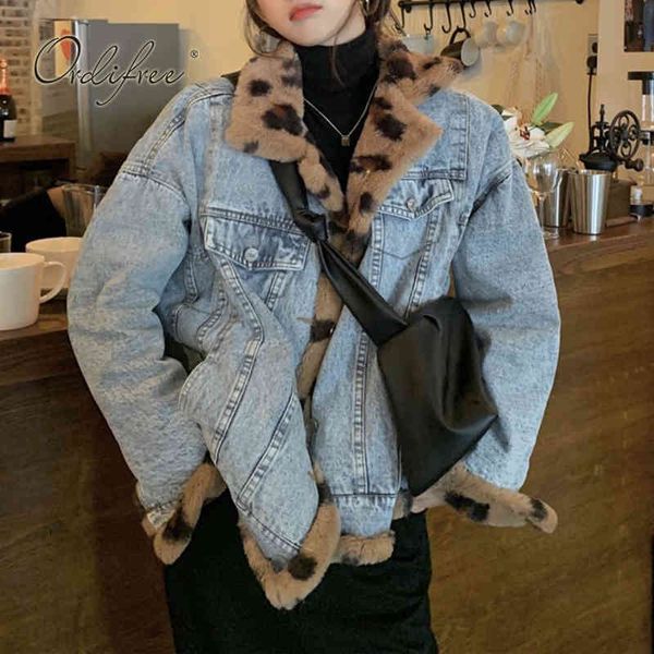 autumn winter women jeans coats fashion lepard fleece thick warm denim jacket streetwear 210415, Black;brown
autumn winter women jeans coats fashion lepard fleece thick warm denim jacket streetwear 210415, Black;brown