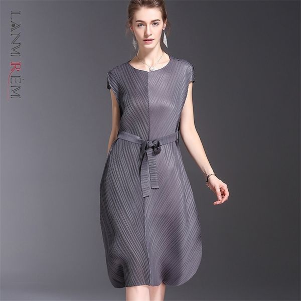 women pleated big size irregular bandage dress round neck sleeveless loose fit fashion summer 2e1610 210526, Black;gray
women pleated big size irregular bandage dress round neck sleeveless loose fit fashion summer 2e1610 210526, Black;gray