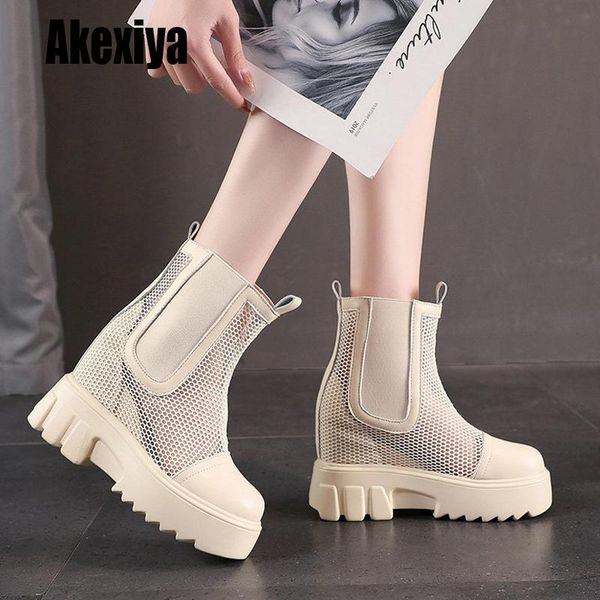 summer sew boots female hollow style wild breathable short thick heel waterproof platform mesh sandals bc291, Black
summer sew boots female hollow style wild breathable short thick heel waterproof platform mesh sandals bc291, Black