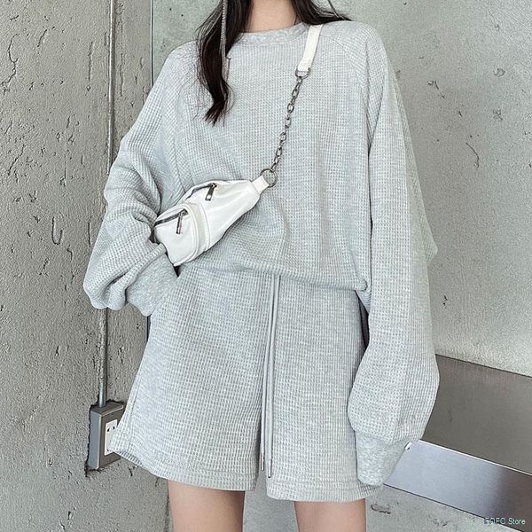 women's tracksuits 2021 autumn women waffle cotton sweatshirt suit oversized sets female loose + shorts suits short, Gray
women's tracksuits 2021 autumn women waffle cotton sweatshirt suit oversized sets female loose + shorts suits short, Gray