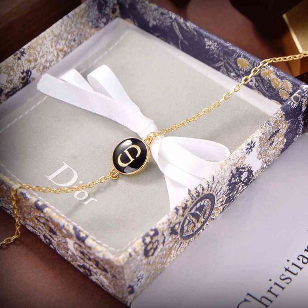 special offer 2021 luxury designer jewelry 21 new black enamel letter necklace fashion indifference temperament clavicle chain, Silver
special offer 2021 luxury designer jewelry 21 new black enamel letter necklace fashion indifference temperament clavicle chain, Silver