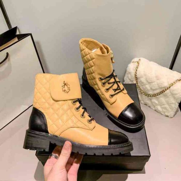 boots black ankle interlocking biker chunky platform flats combat low heel lace-up booties leather chains buckle women luxury designers pj7a
boots black ankle interlocking biker chunky platform flats combat low heel lace-up booties leather chains buckle women luxury designers pj7a