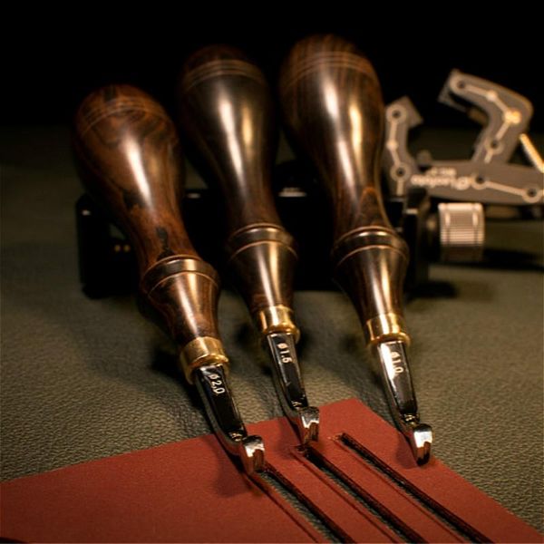 gift sets left hand and right fixed edger leather edge molding ironing machine diy tool
gift sets left hand and right fixed edger leather edge molding ironing machine diy tool