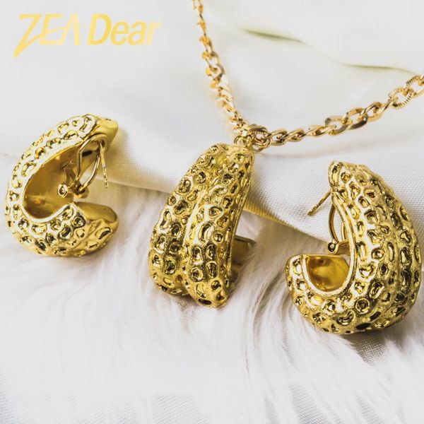 earrings & necklace zeadear jewelry copper african fashion big hollow sets women pendent large light style for wedding gifts trendy, Silver
earrings & necklace zeadear jewelry copper african fashion big hollow sets women pendent large light style for wedding gifts trendy, Silver