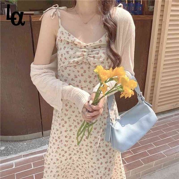 summer korean floral print strap dress women elegant sweet party midi female french kawaii casual beach 210519, Black;gray
summer korean floral print strap dress women elegant sweet party midi female french kawaii casual beach 210519, Black;gray