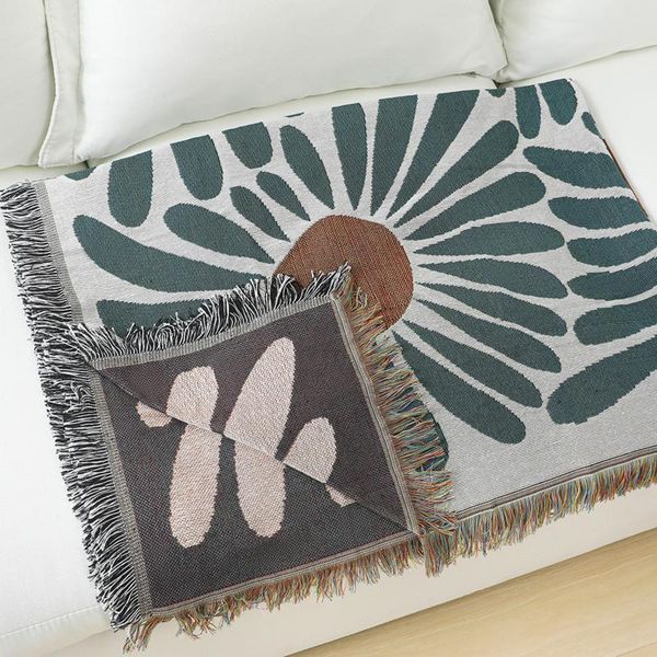 blankets casual throw blanket cover kawaii home decor flowers knitted sofa yoga for bed kids room leisure carpet tapestry hiking
blankets casual throw blanket cover kawaii home decor flowers knitted sofa yoga for bed kids room leisure carpet tapestry hiking