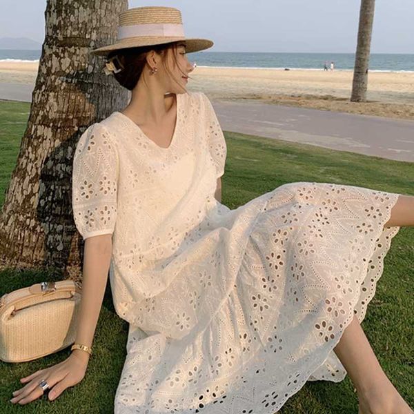 women midi causal dress summer cotton v-neck hollow out holiday party dresses bohemian vestidos 210529, Black;gray
women midi causal dress summer cotton v-neck hollow out holiday party dresses bohemian vestidos 210529, Black;gray