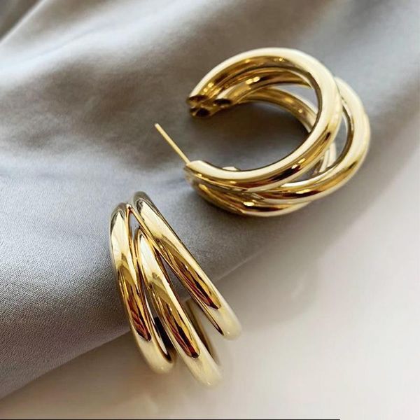 hoop & huggie gold and silver color round drop earring for women alloy trendy three-layer earrings ear accessories 2021, Golden;silver
hoop & huggie gold and silver color round drop earring for women alloy trendy three-layer earrings ear accessories 2021, Golden;silver