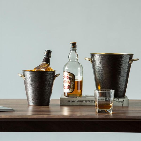 tablewine racks handmade pure copper bar decoration and practical integration modern light luxury creative ice bucket champagne fashion
tablewine racks handmade pure copper bar decoration and practical integration modern light luxury creative ice bucket champagne fashion