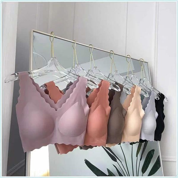 fj6 ouyang nana's est same uberas size no women's underwear steel ring gathered wave collar deep vest no trace underwear female, Red;black
fj6 ouyang nana's est same uberas size no women's underwear steel ring gathered wave collar deep vest no trace underwear female, Red;black