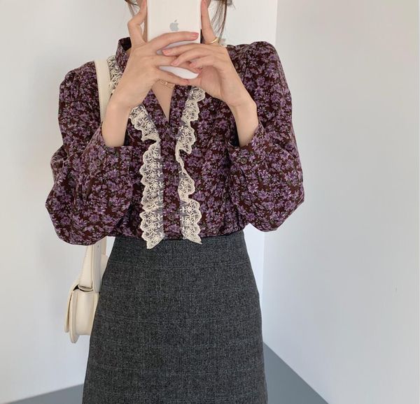 blouses korean chic vintage v-neck office lady sweet women cute patchwork lace printed florals all match blouses, White
blouses korean chic vintage v-neck office lady sweet women cute patchwork lace printed florals all match blouses, White