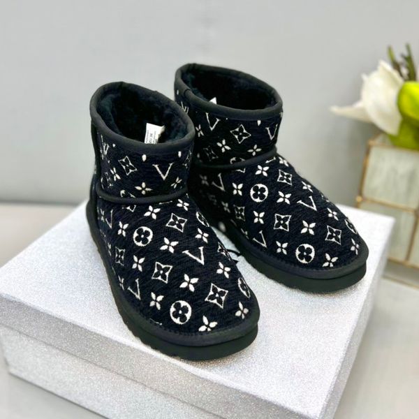 brand casual women's shoes designer comfortable thick luxury high-one-step outdoor fashion snow boots, Red;white
brand casual women's shoes designer comfortable thick luxury high-one-step outdoor fashion snow boots, Red;white