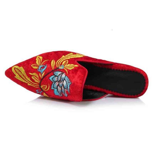 flip flop embroidered slippers women summer flat casual sandals fashion ladies platform european and american low heel women's shoes 32, Black
flip flop embroidered slippers women summer flat casual sandals fashion ladies platform european and american low heel women's shoes 32, Black