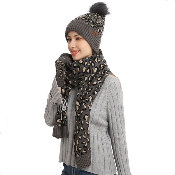 hat straight autumn and winter knitting leopard warm wool scarf gloves three piece set, Blue;gray
hat straight autumn and winter knitting leopard warm wool scarf gloves three piece set, Blue;gray
