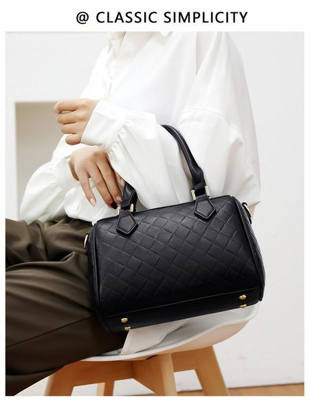 solid color purses and handbags for women large capacity causal shoulder messenger bag fashion ladies crossbody bags evening
solid color purses and handbags for women large capacity causal shoulder messenger bag fashion ladies crossbody bags evening