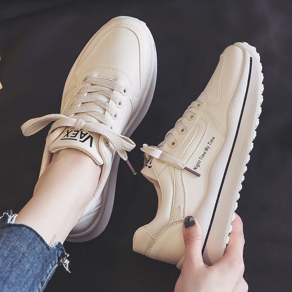2021 autumn new breathable sneakers women's shoes all-match student leisure running, Black
2021 autumn new breathable sneakers women's shoes all-match student leisure running, Black