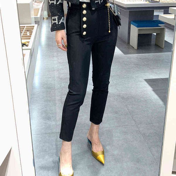 unique classic design women skinny pencil pants gold buttons high waist quality elastic fabric solid ankle-length casual 211124, Black;white
unique classic design women skinny pencil pants gold buttons high waist quality elastic fabric solid ankle-length casual 211124, Black;white