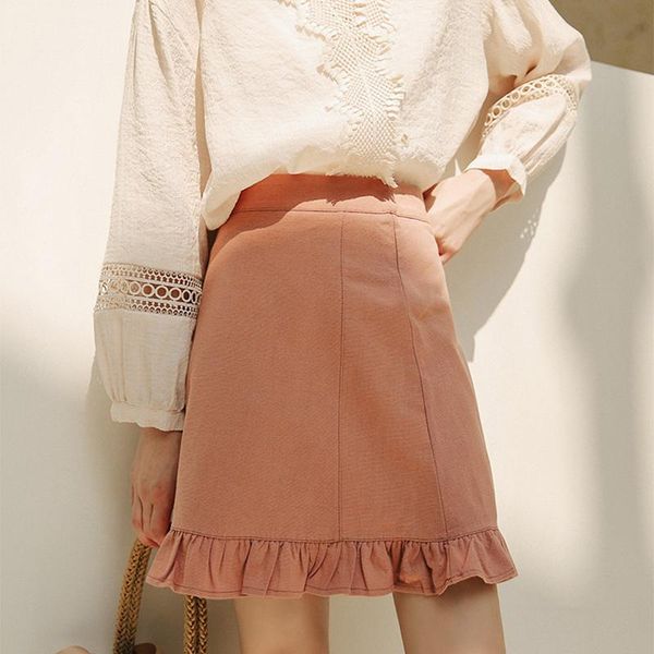 vintage short skirts for women patchwork lace high waist solid mini a line slim thin temperament casual skirt female, Black
vintage short skirts for women patchwork lace high waist solid mini a line slim thin temperament casual skirt female, Black