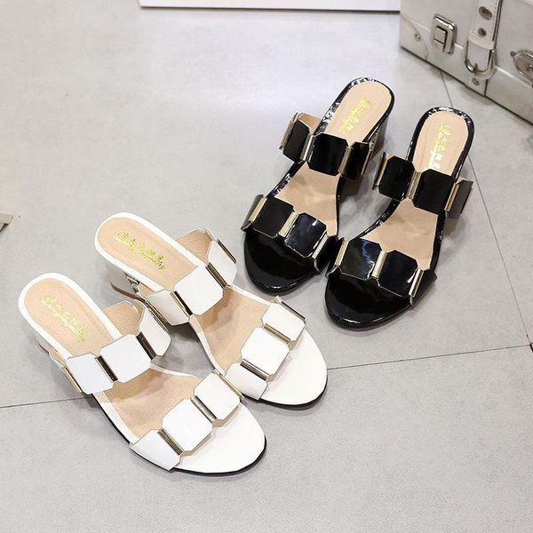 slippers sandals female summer with korean version of a word dragging fashion ladies and large size, Black
slippers sandals female summer with korean version of a word dragging fashion ladies and large size, Black