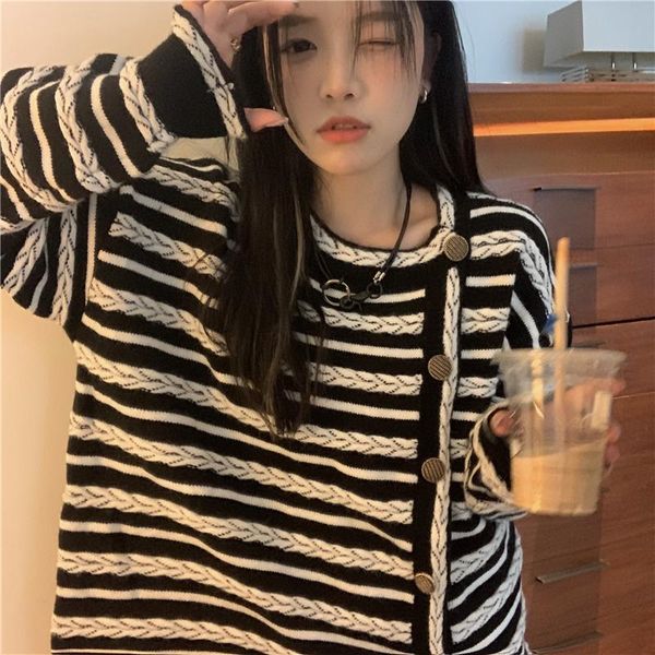 women's jackets 2021 spring and autumn loose french irregular stripe long sleeve sweater cardigan jacket top, Black;brown
women's jackets 2021 spring and autumn loose french irregular stripe long sleeve sweater cardigan jacket top, Black;brown