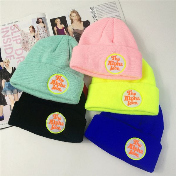 children's hat girls new autumn and winter baby warm hat knitting wool hat fashion, Black;white
children's hat girls new autumn and winter baby warm hat knitting wool hat fashion, Black;white