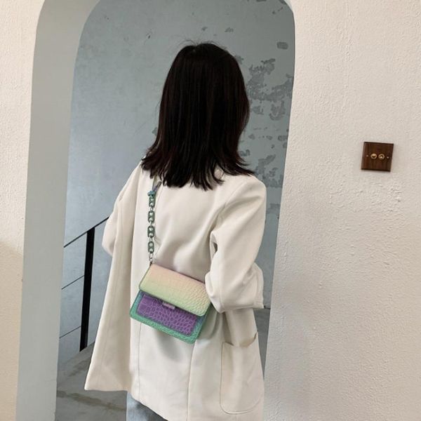 evening bags gradient color small bag 2021 fashion one-shoulder hit crocodile pattern messenger handbag
evening bags gradient color small bag 2021 fashion one-shoulder hit crocodile pattern messenger handbag