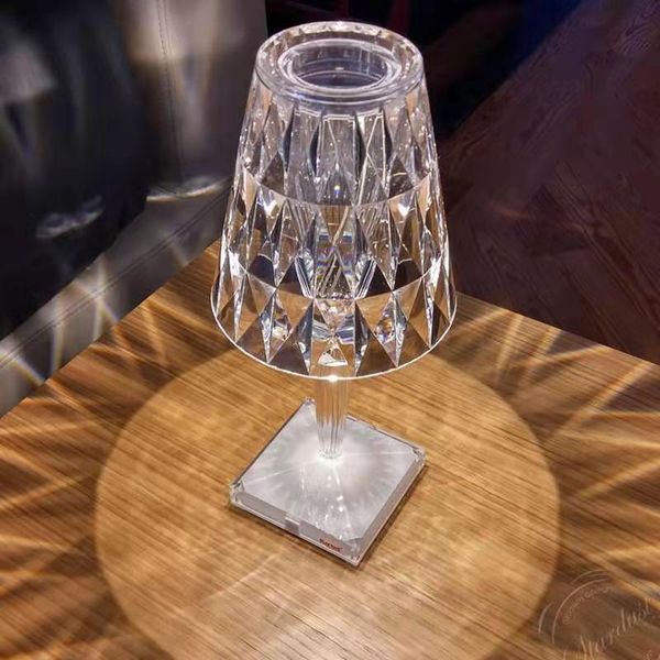 table lamps led crystal lamp italian design distinguished luxury home decoration masonry for bedroom night light
table lamps led crystal lamp italian design distinguished luxury home decoration masonry for bedroom night light