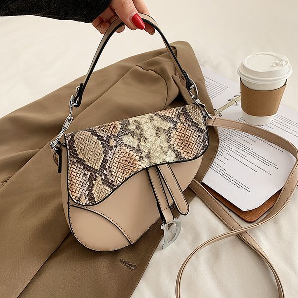 luxury trendy bags design bag 2021 snake pattern tide texture portable one shoulder net red fashion messenger foreign style saddle
luxury trendy bags design bag 2021 snake pattern tide texture portable one shoulder net red fashion messenger foreign style saddle
