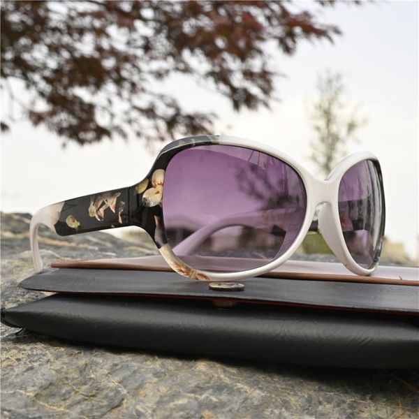 sunglasses vazrobe fashion flower women white sun glasses for ladies small face narrow female shades anti reflection uv400, White;black
sunglasses vazrobe fashion flower women white sun glasses for ladies small face narrow female shades anti reflection uv400, White;black
