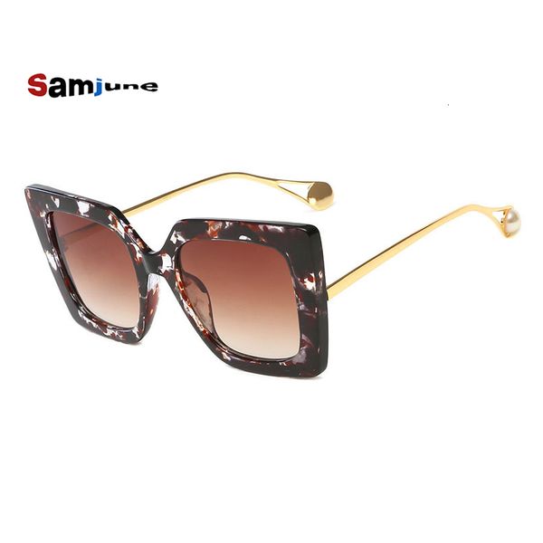luxury designer sunglasses samjune women brand designer fashion men sun glasses male eyewear ladies female 0622, White;black
luxury designer sunglasses samjune women brand designer fashion men sun glasses male eyewear ladies female 0622, White;black