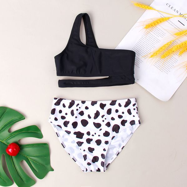 girls one-piece swimsuit rainbow unicorn cute children swimwear girl baby comfortable high elastic bikinis, Black
girls one-piece swimsuit rainbow unicorn cute children swimwear girl baby comfortable high elastic bikinis, Black