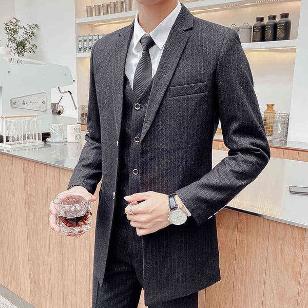 luxury men's suits blazers men's men's autumn striped suit busins korean slim fit casual groom's wedding man, White;black
luxury men's suits blazers men's men's autumn striped suit busins korean slim fit casual groom's wedding man, White;black
