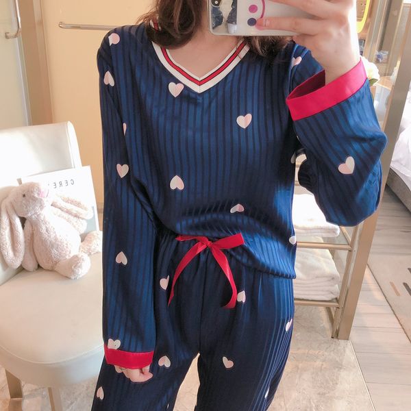Women's Sleepwear V-neck Silk Pajamas Set Spring Summer WAVMIT Fake Pyjamas Print Long Sleeve 9KA6, Black;red
Women's Sleepwear V-neck Silk Pajamas Set Spring Summer WAVMIT Fake Pyjamas Print Long Sleeve 9KA6, Black;red