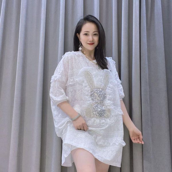 women's blouses & shirts 2021 summer european heavy beading embroidery sweet casual loose white blouse lace large size blusa shirt pl
women's blouses & shirts 2021 summer european heavy beading embroidery sweet casual loose white blouse lace large size blusa shirt pl