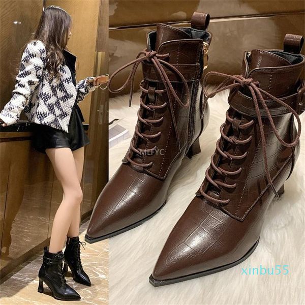 boots mid-tube motorcycle women autumn and winter style handsome pointed toe lace-up fashion knight short, Black
boots mid-tube motorcycle women autumn and winter style handsome pointed toe lace-up fashion knight short, Black