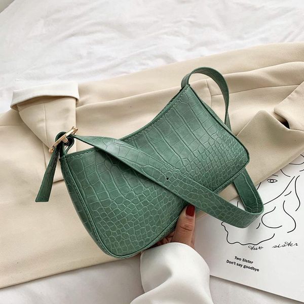 baguette bag designer alligator pu leather handbags for women 2021 fashion wide shoulder bags small zipper vintage evening
baguette bag designer alligator pu leather handbags for women 2021 fashion wide shoulder bags small zipper vintage evening