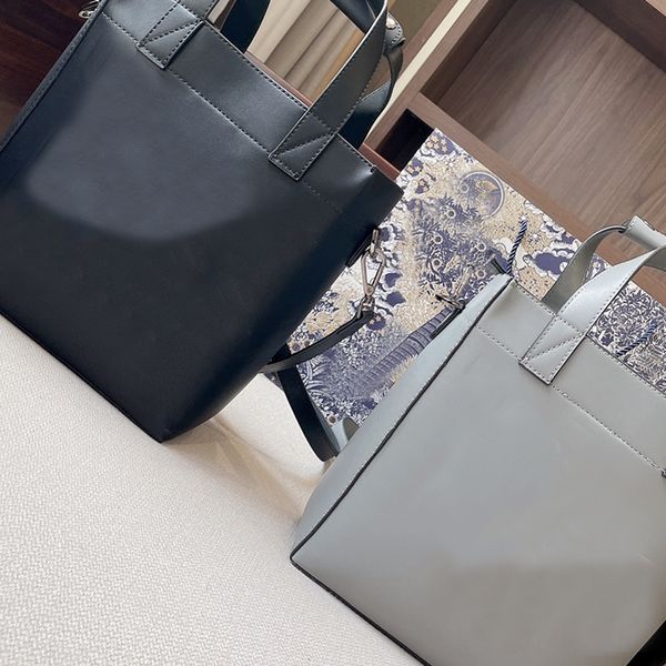 shoulder bags designer tote bag cross body totes handbags crossbody bucket handbag men and women alike high-quality genuine leather totes
shoulder bags designer tote bag cross body totes handbags crossbody bucket handbag men and women alike high-quality genuine leather totes