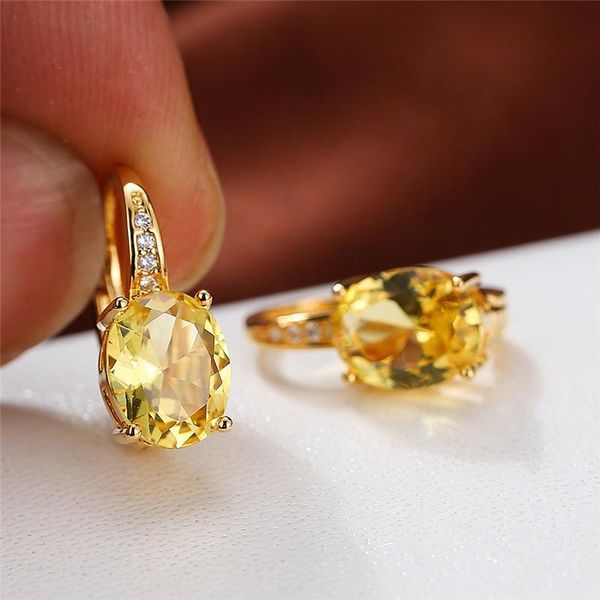 dangle & chandelier cute female yellow zircon stone earrings vintage bridal oval wedding classic silver color small drop for women
dangle & chandelier cute female yellow zircon stone earrings vintage bridal oval wedding classic silver color small drop for women