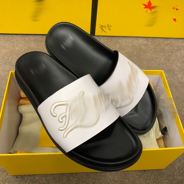 2021 slipper designer slide summer sandals fashion men beach indoor flat flip flops leather luxurys shoes mens slippers with box size 39-45, Black
2021 slipper designer slide summer sandals fashion men beach indoor flat flip flops leather luxurys shoes mens slippers with box size 39-45, Black