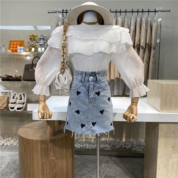 women's blouses & shirts brand original design lotus leaf a word shoulder light perspective little coat 2021 temperament loose horn sle, White
women's blouses & shirts brand original design lotus leaf a word shoulder light perspective little coat 2021 temperament loose horn sle, White