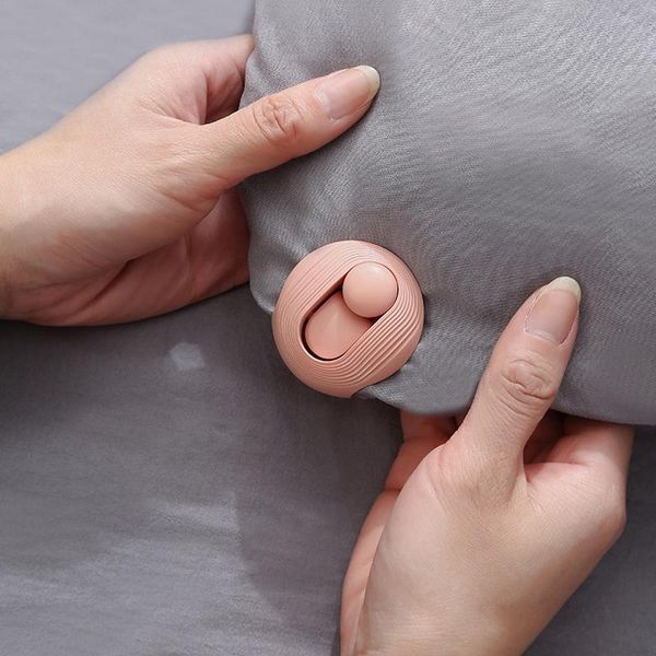 clothing & wardrobe storage 4pcs plastic non-slip clip blankets fastener bed cover holder duvet sheet quilt fixer household accessories 
clothing & wardrobe storage 4pcs plastic non-slip clip blankets fastener bed cover holder duvet sheet quilt fixer household accessories