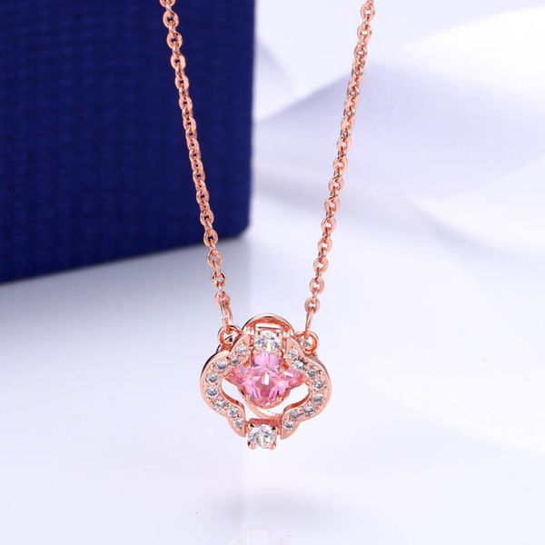 shi's smart four leaf clover necklace is made of swarovski crystal and pink heart chain, Black
shi's smart four leaf clover necklace is made of swarovski crystal and pink heart chain, Black