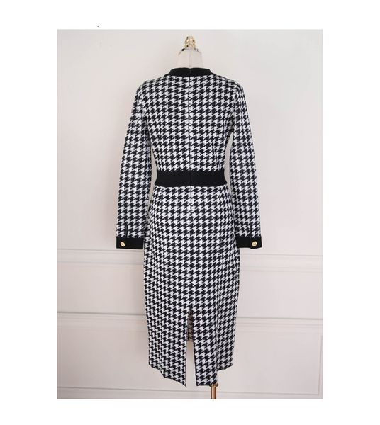 casual dresses new autumn winter women temperament color matching knitted o-neck dress long fashion sweater lattice female rusc, Black;gray
casual dresses new autumn winter women temperament color matching knitted o-neck dress long fashion sweater lattice female rusc, Black;gray