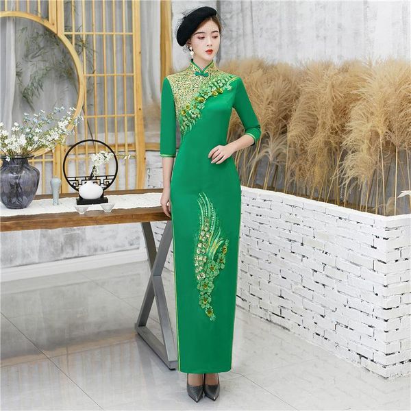ethnic clothing oversize 5xl green oriental dresses stage show half sleeve qipao chinese traditional embroidery applique vintage cheongsam, Red
ethnic clothing oversize 5xl green oriental dresses stage show half sleeve qipao chinese traditional embroidery applique vintage cheongsam, Red