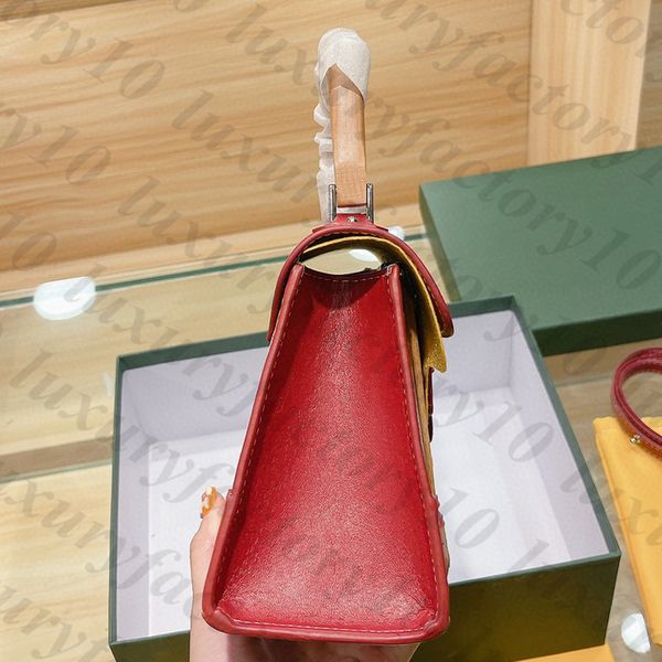 2021 elegant bag armpit sling handbags solid color womenshoulder simple shoulder messenger bags for women high quality
2021 elegant bag armpit sling handbags solid color womenshoulder simple shoulder messenger bags for women high quality