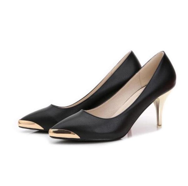 dress shoes trend of the spring and autumn high appeal black women's professional are 34-41
dress shoes trend of the spring and autumn high appeal black women's professional are 34-41