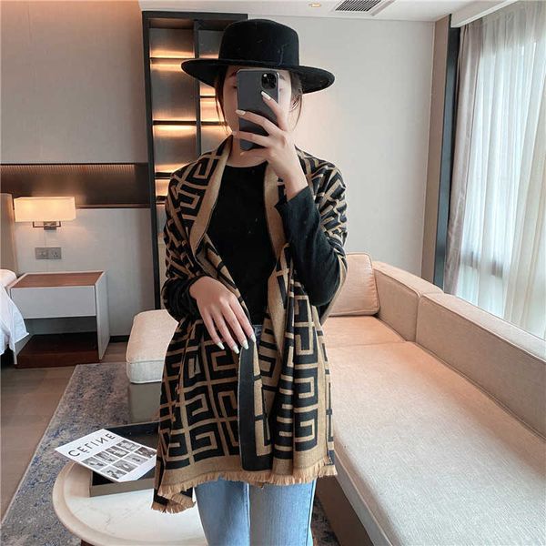 imitation cashmere korean autumn and winter geometric warm scarf double-sided thickened student bib air conditioning room shawl, Blue;gray
imitation cashmere korean autumn and winter geometric warm scarf double-sided thickened student bib air conditioning room shawl, Blue;gray